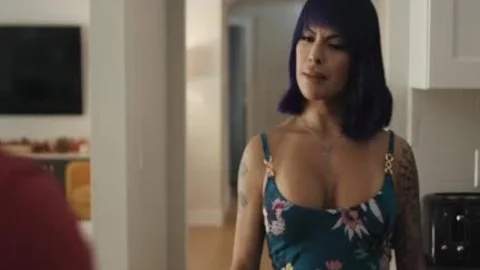 Horny And Busty TS Foxxy And Plumber Draven Takes Turn Fucking Asses