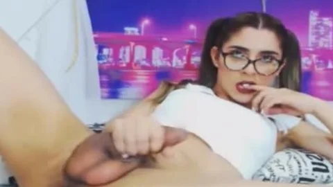 Tranny Looks Like A Hot Secretary