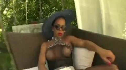 Keylla Marques And Leticia Castro Cream A Sub