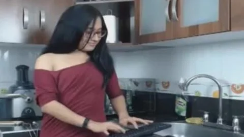 Trans Flashing Big Stiff Cock Butt
