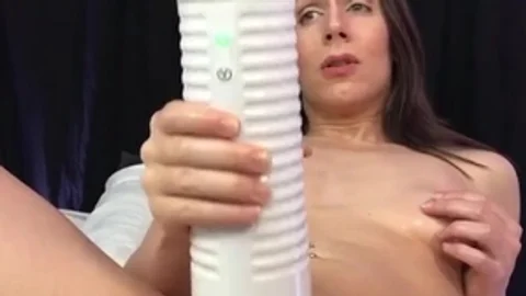 Voluptuous Trans Lady With Natural Tits Maturbates With A Fleshlight