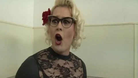 Blonde Trans Pinup Isabella Sorrenti Fucked After Glory Hole