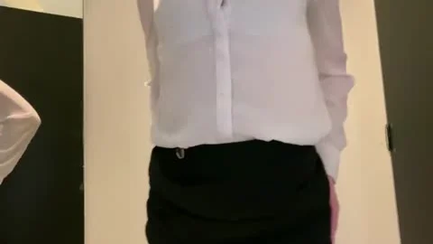 SUCKED OFF A TRANSLADY IN A DRESSING ROOM