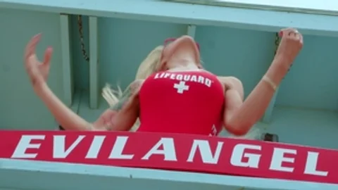 Kurdupel: A Foursome with Three Shemales