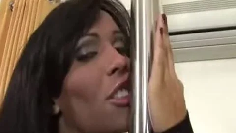 Ariadny Oliver In Sexy Solo With Fishnet